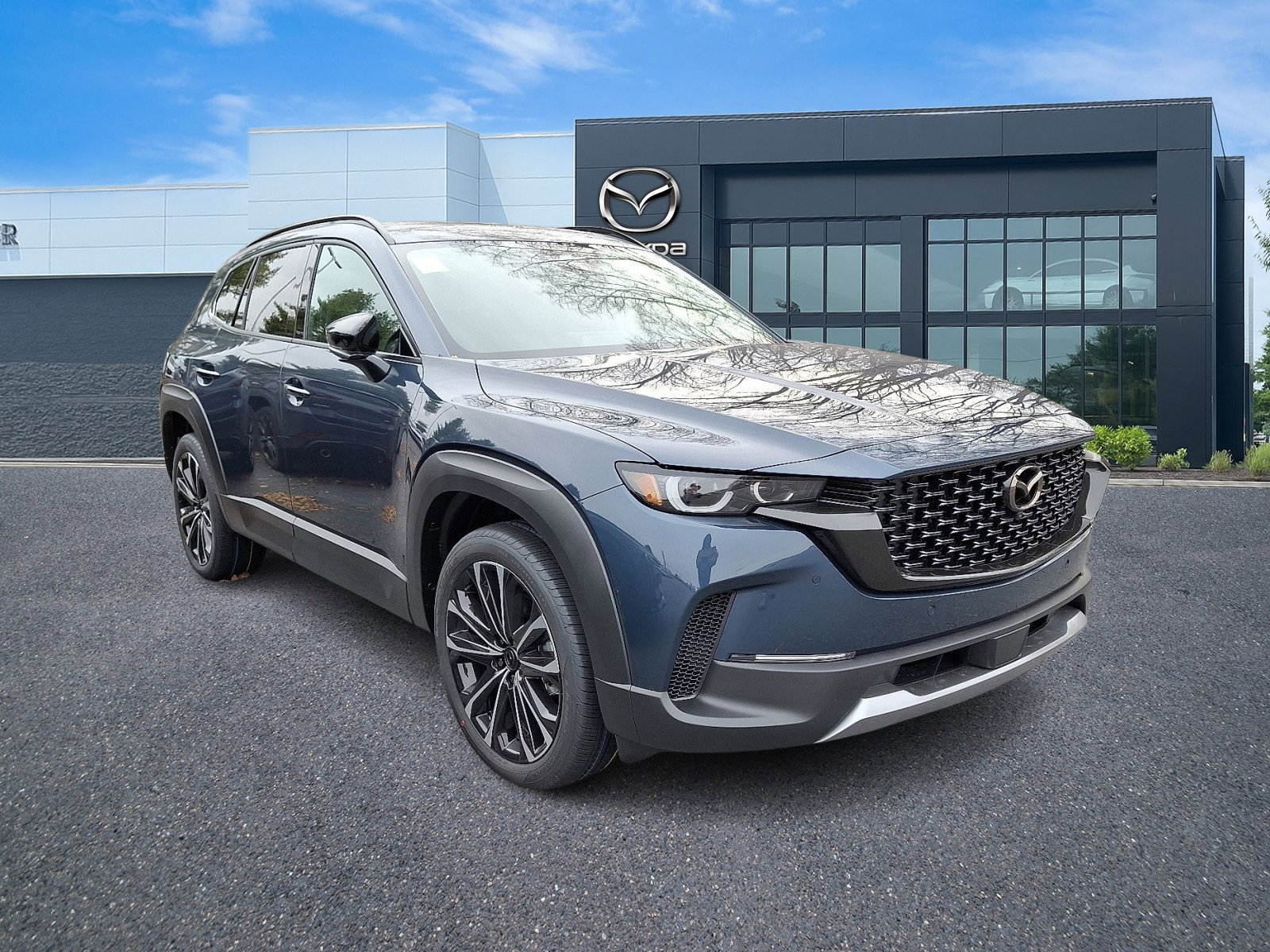 2026 Mazda CX-50 Premium Plus's photo
