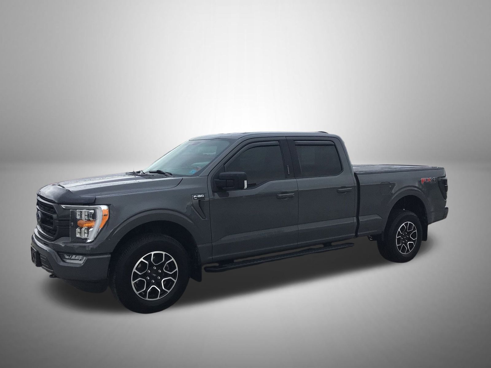 2021 Ford F-150 XLT's photo