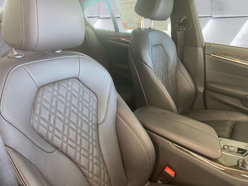 2021 Bmw 540i xDrive photo 14