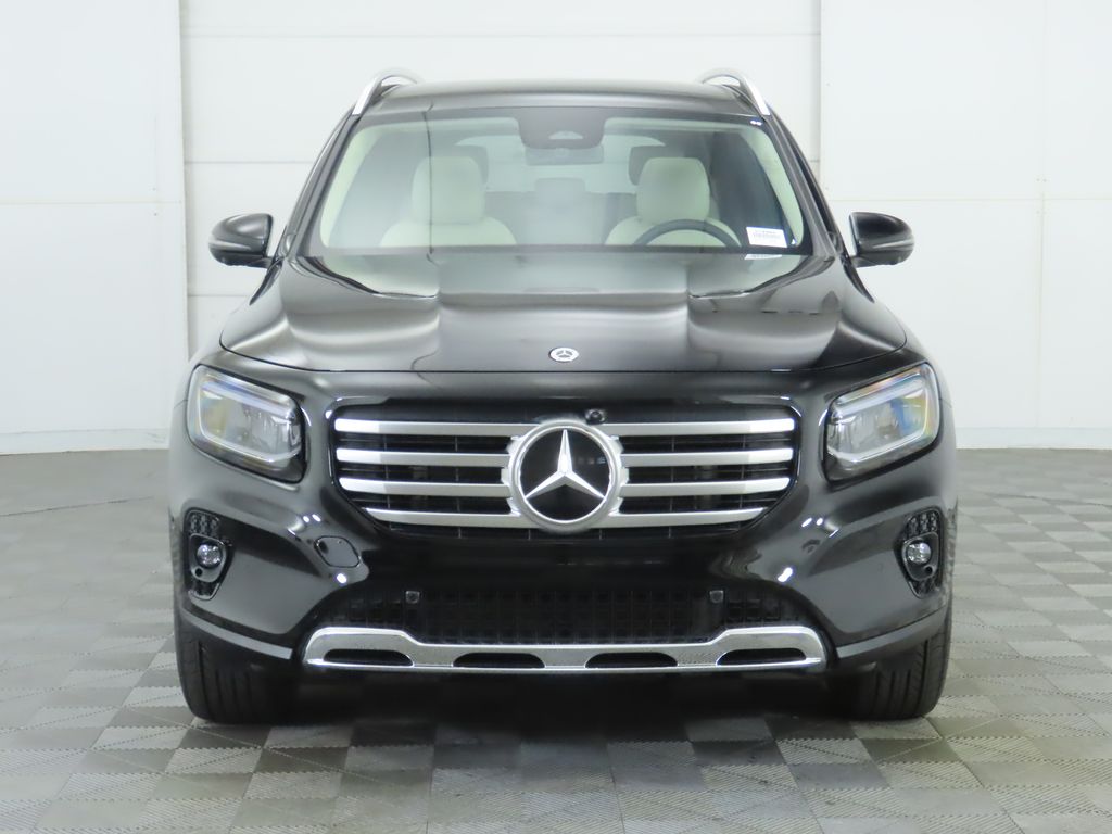 2026 Mercedes Benz GLB 250 photo 2