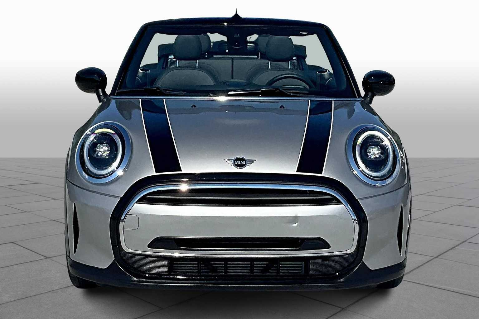 2023 Mini Cooper Convertible photo 3