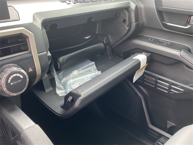 2025 Toyota Tacoma SR5 Double Cab photo 25