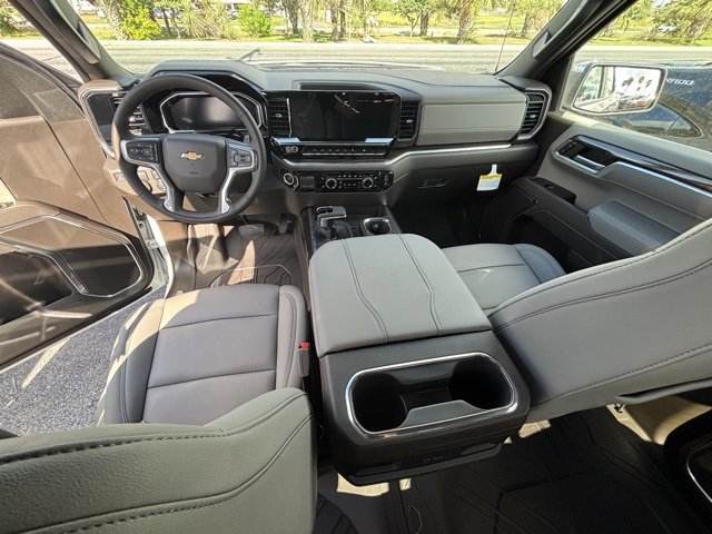 2026 Chevrolet Silverado 1500 LT photo 10