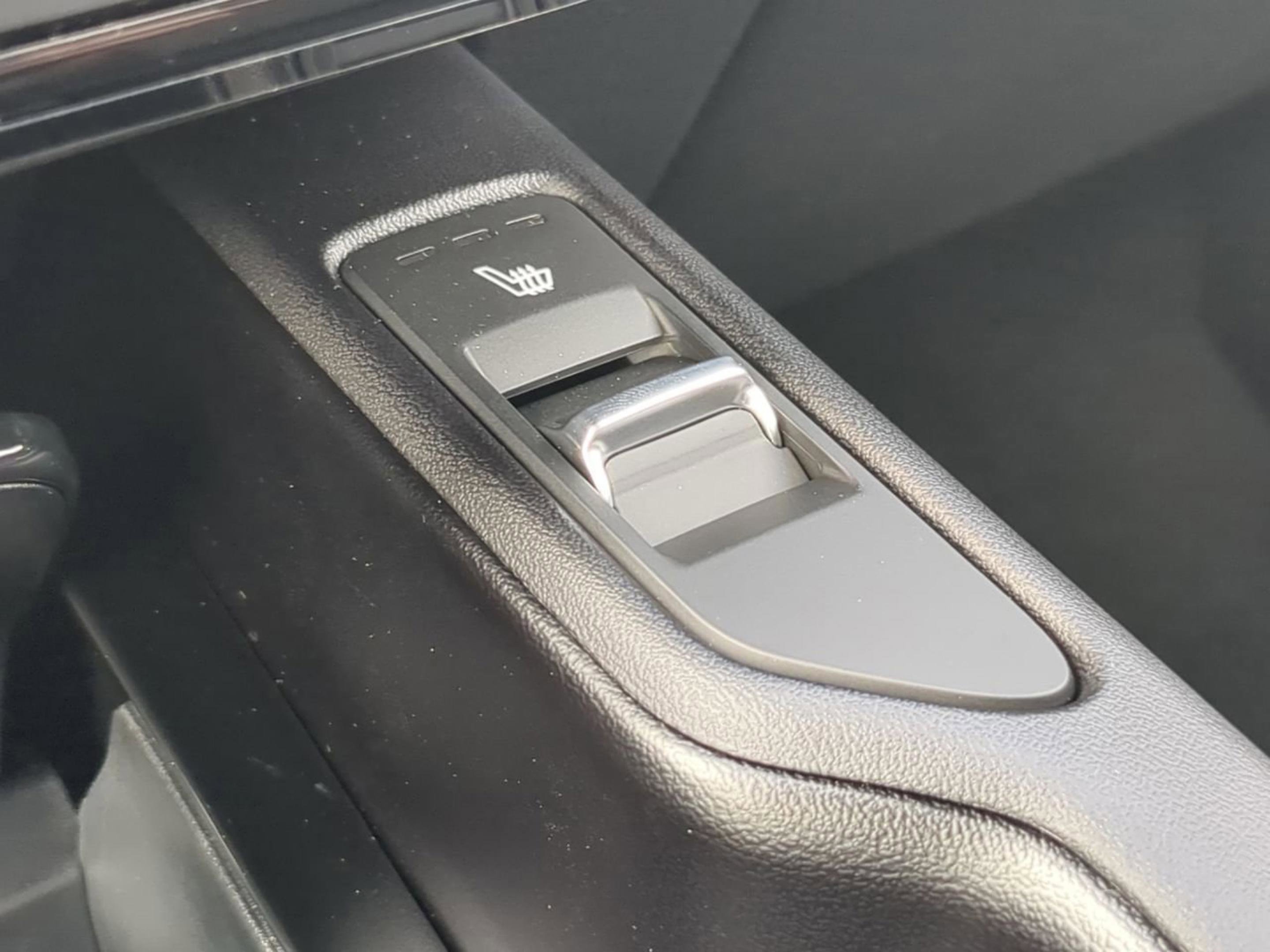 2025 Kia Telluride S photo 20