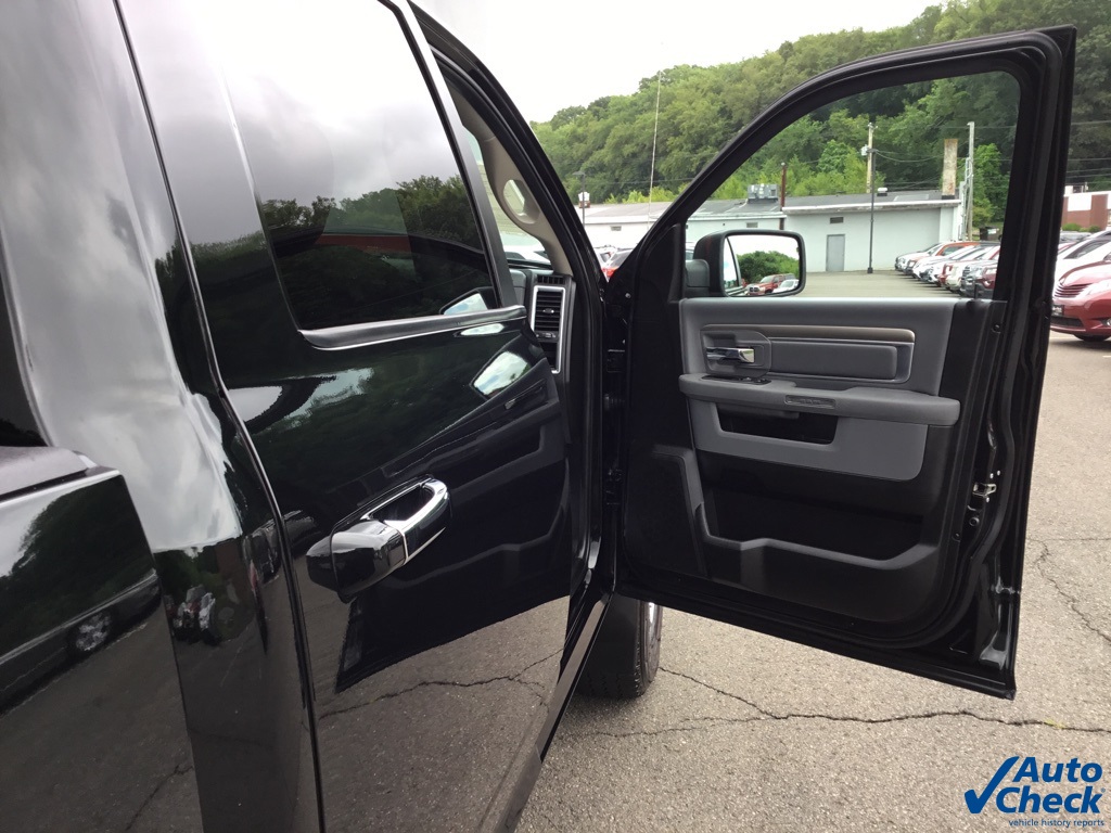 2018 Ram 2500 Big Horn photo 40