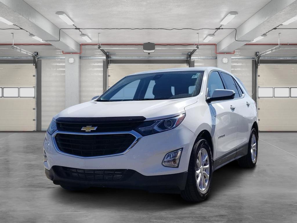 2020 Chevrolet Equinox LT photo 2