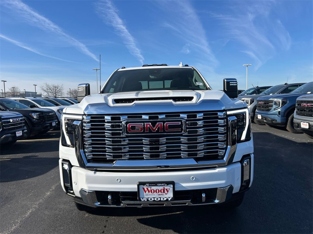 2026 GMC SIERRA HD - Image 2