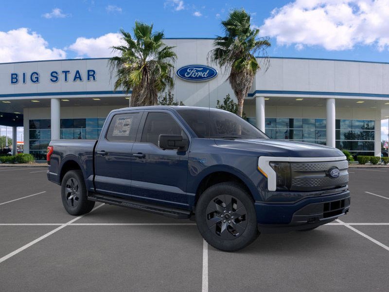 2025 Ford F-150 Lightning photo 5