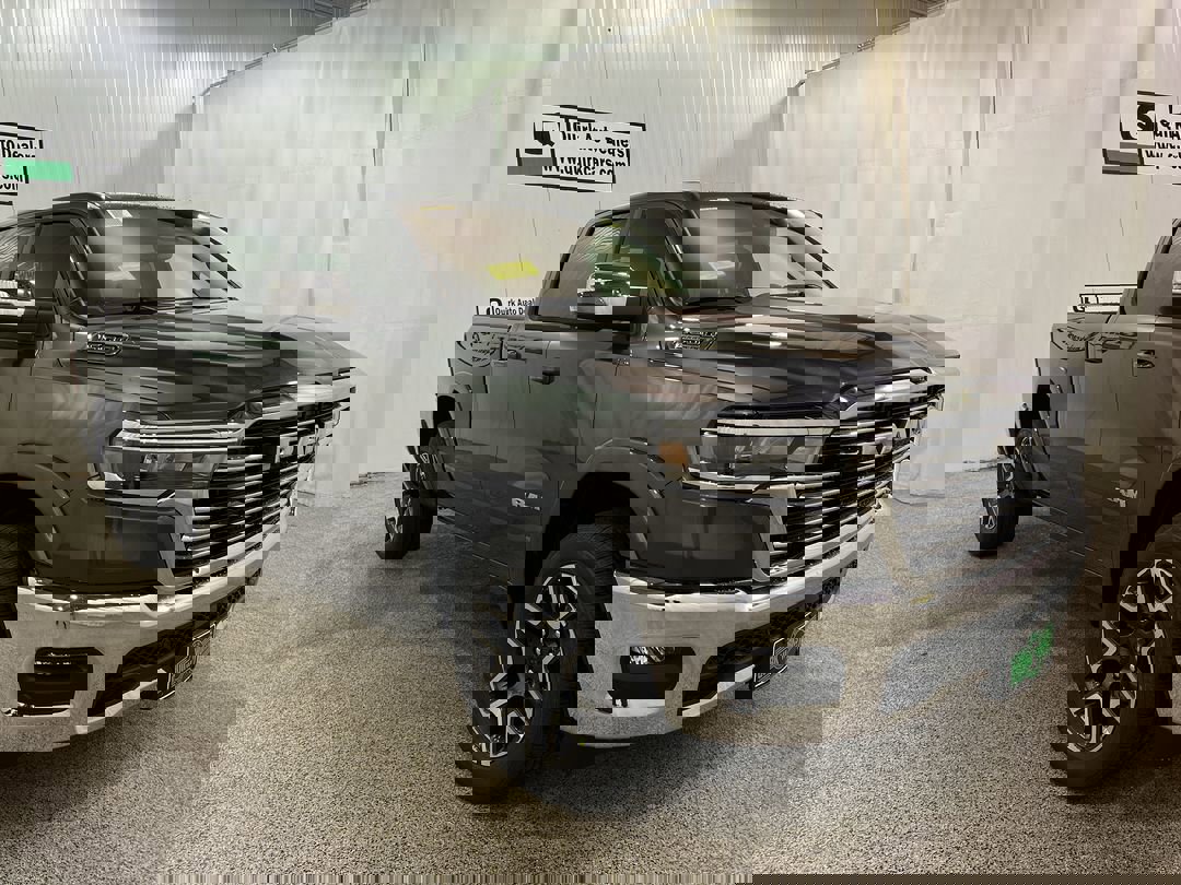 2026 RAM Ram 1500 Pickup Laramie's photo