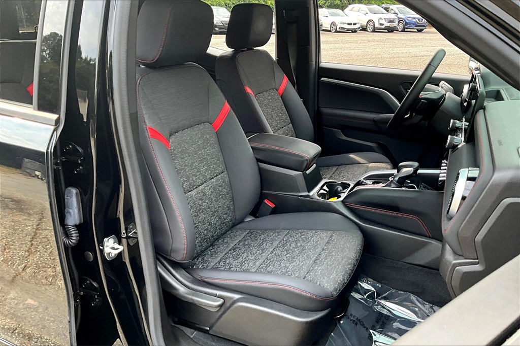 2023 Chevrolet Colorado Z71 photo 27