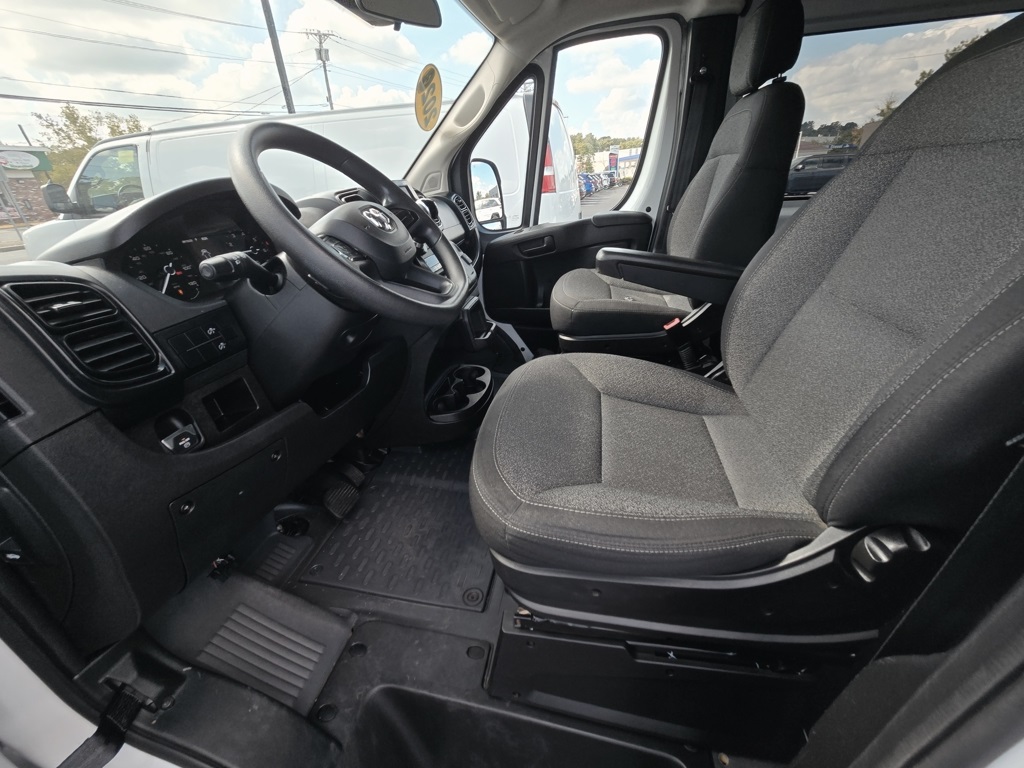 2023 Ram ProMaster 2500 photo 5