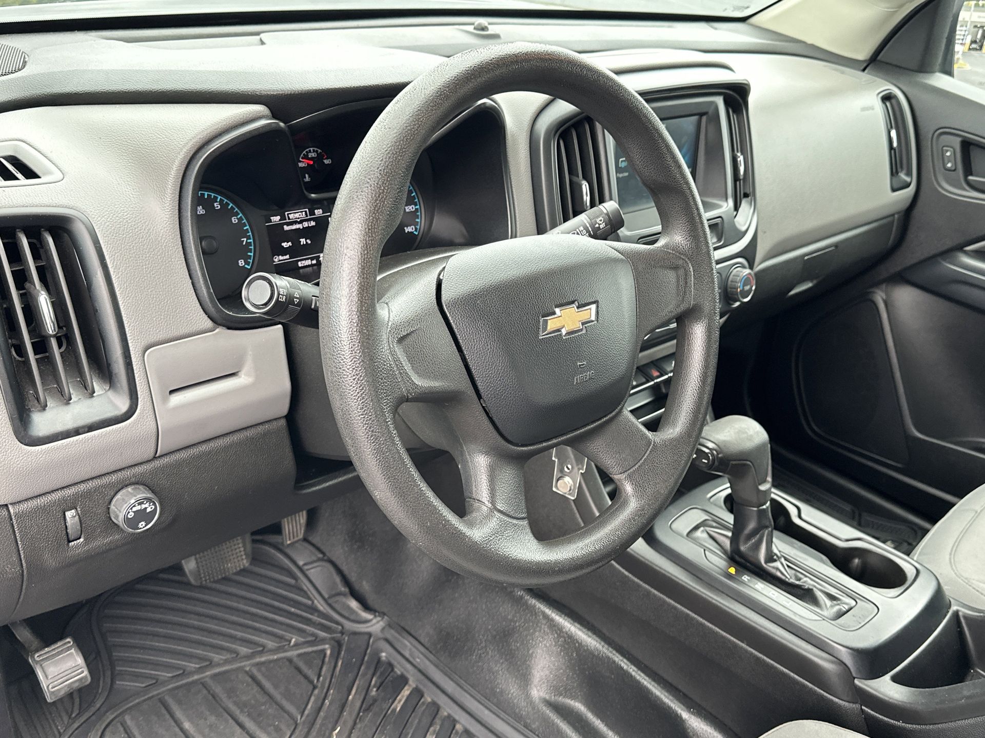 2018 Chevrolet Colorado Work Truck photo 2