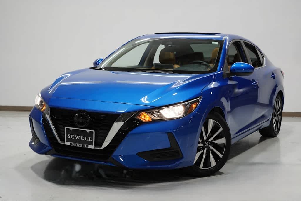 2022 Nissan Sentra SV's photo