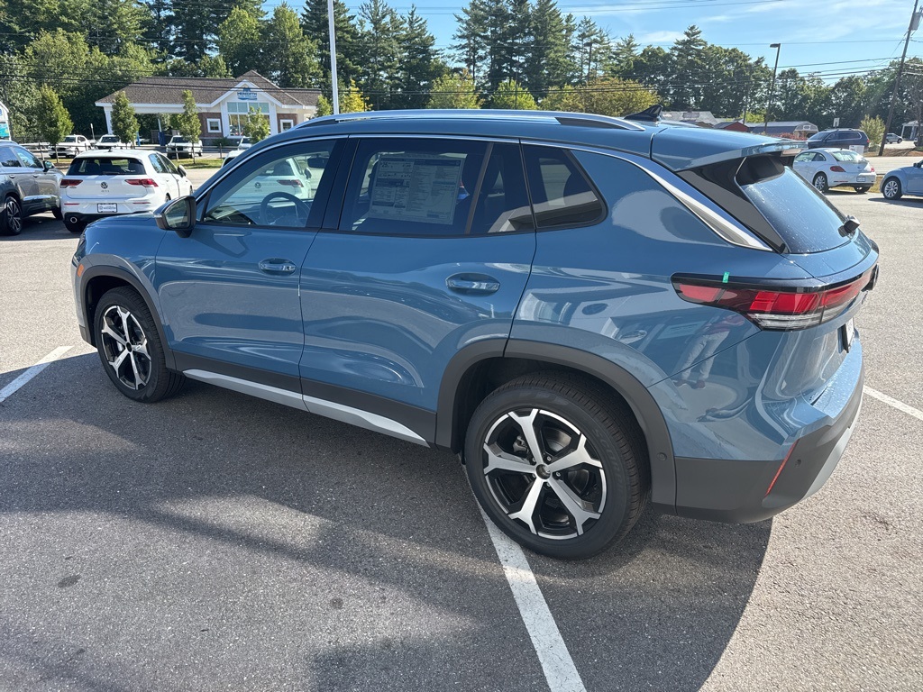 2025 Volkswagen Tiguan SE photo 3