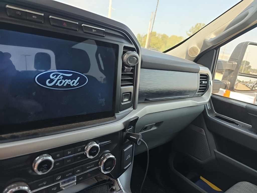 2021 Ford F-150 XLT photo 8