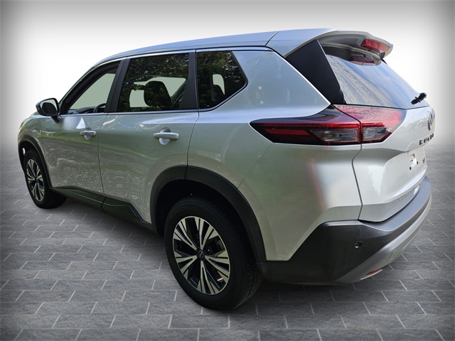 2023 Nissan Rogue SV photo 3