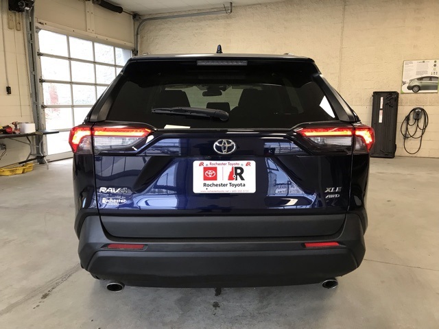 2024 Toyota RAV4 XLE photo 4