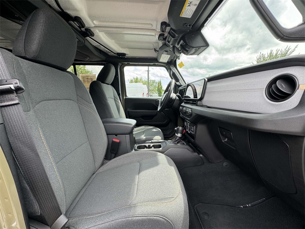 2025 Jeep Wrangler Unlimited Sport S photo 15