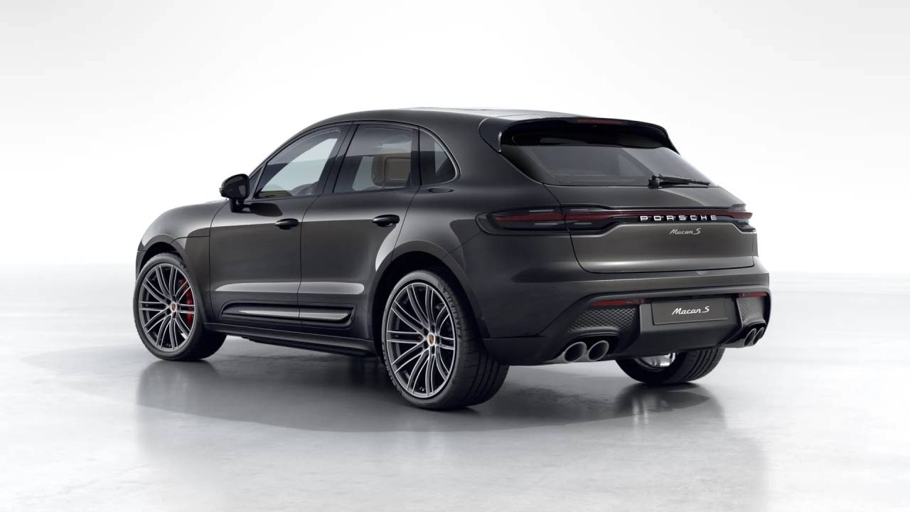 2026 Porsche Macan S photo 2