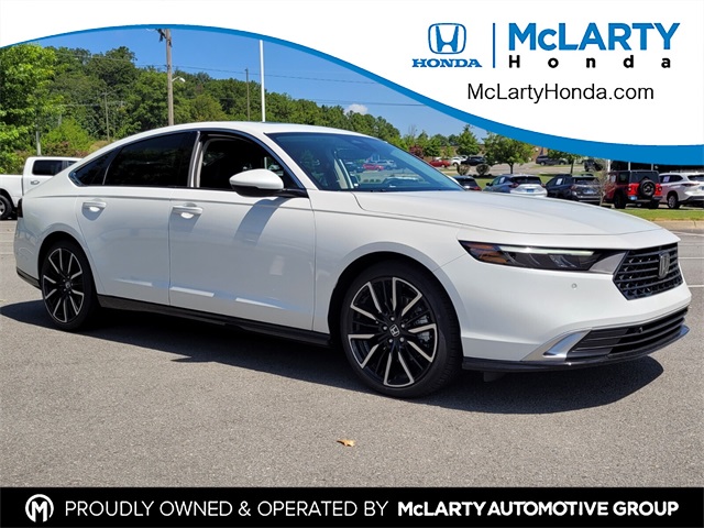 2025 Honda Accord Hybrid Touring's photo