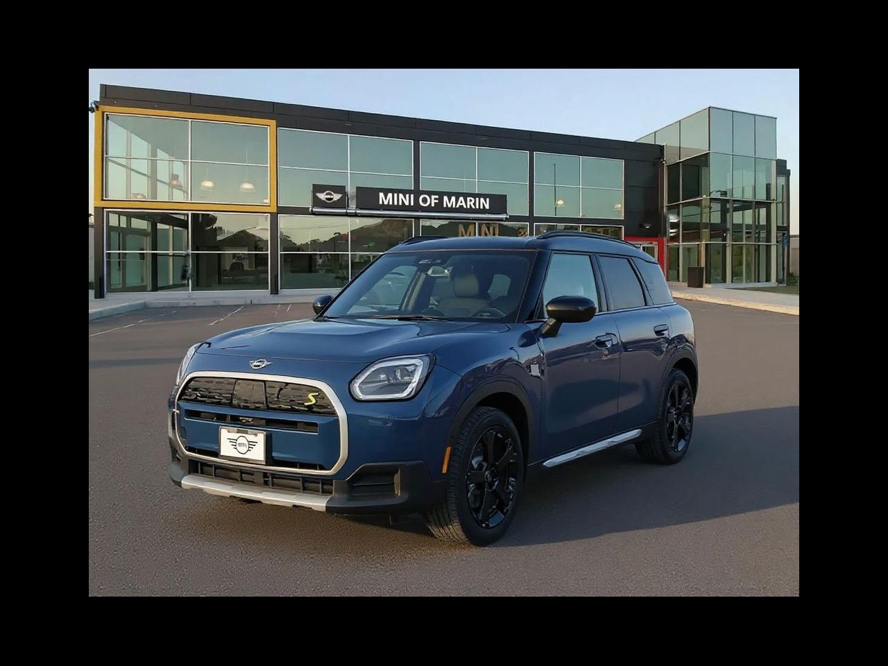 2025 MINI Countryman S's photo