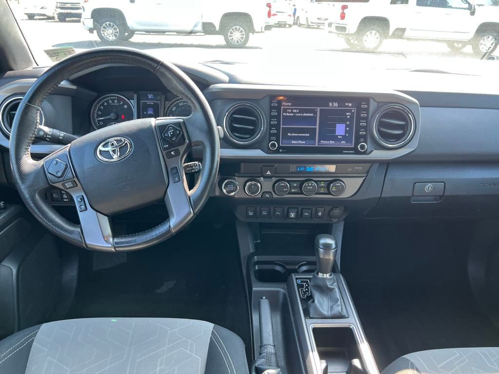 2023 Toyota Tacoma TRD Off-Road photo 25