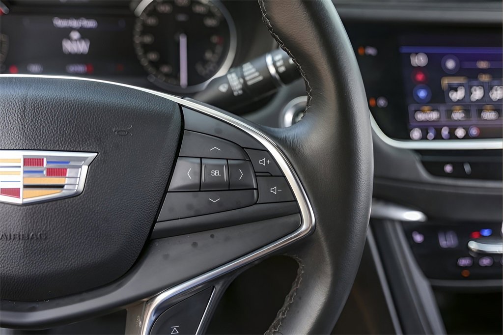 2023 Cadillac XT5 Luxury photo 12