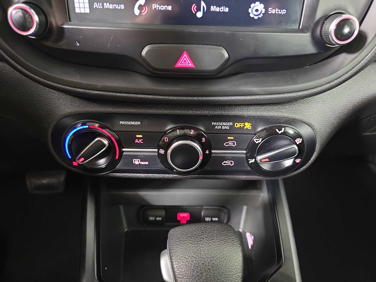 2022 Kia Soul LX photo 17