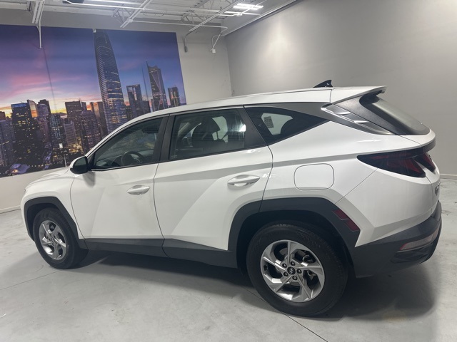 2023 Hyundai Tucson SE photo 3