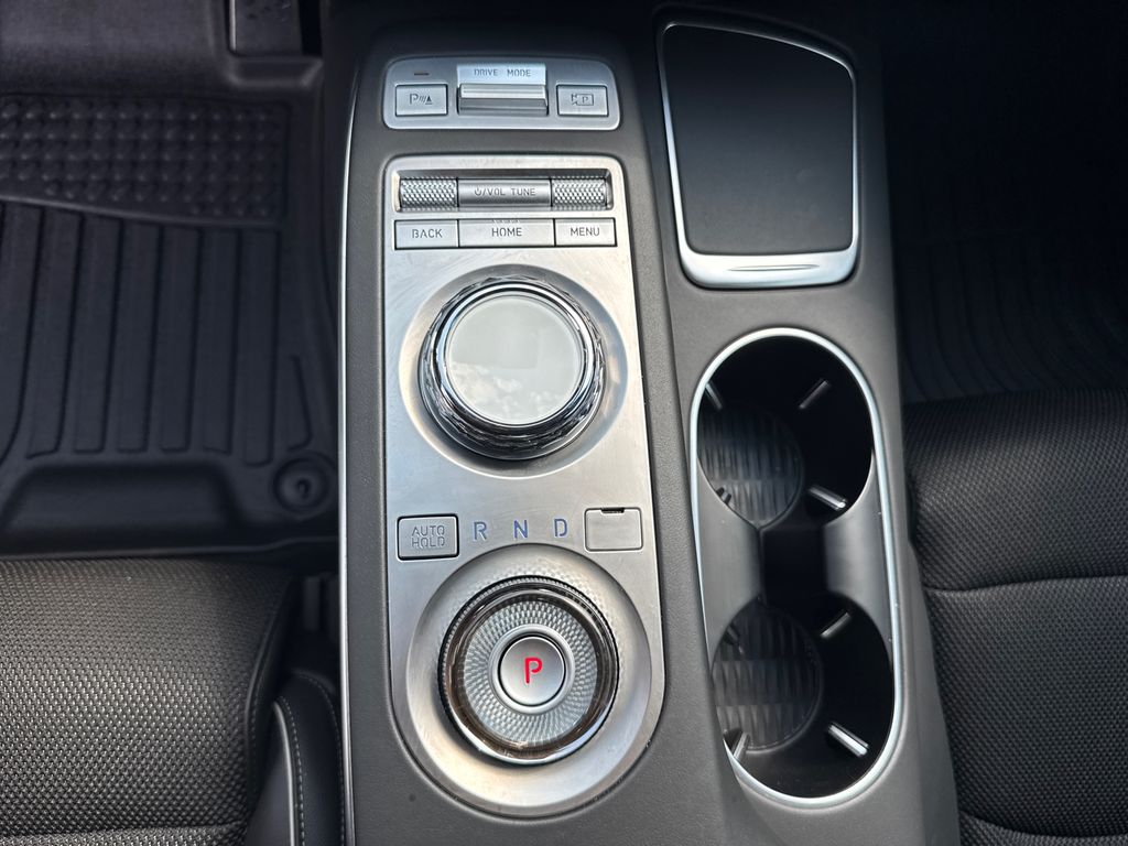 2025 Genesis GV70 2.5T photo 31