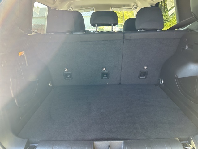 2023 Jeep Renegade Latitude Upland photo 13