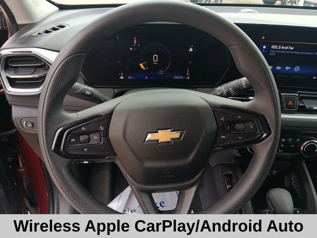 2025 Chevrolet Trailblazer LT photo 4
