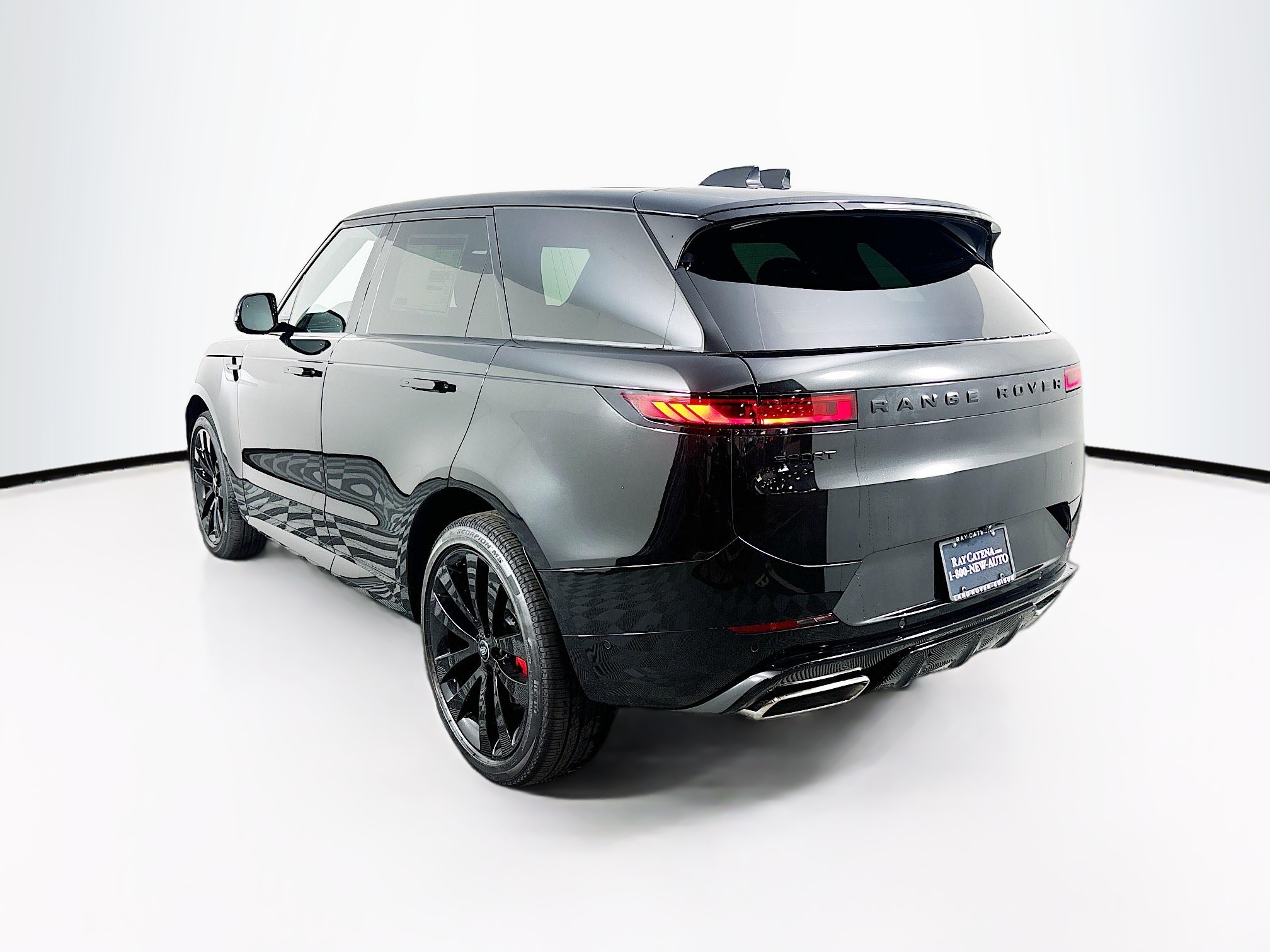 2025 Land Rover Range Rover Sport SE photo 7