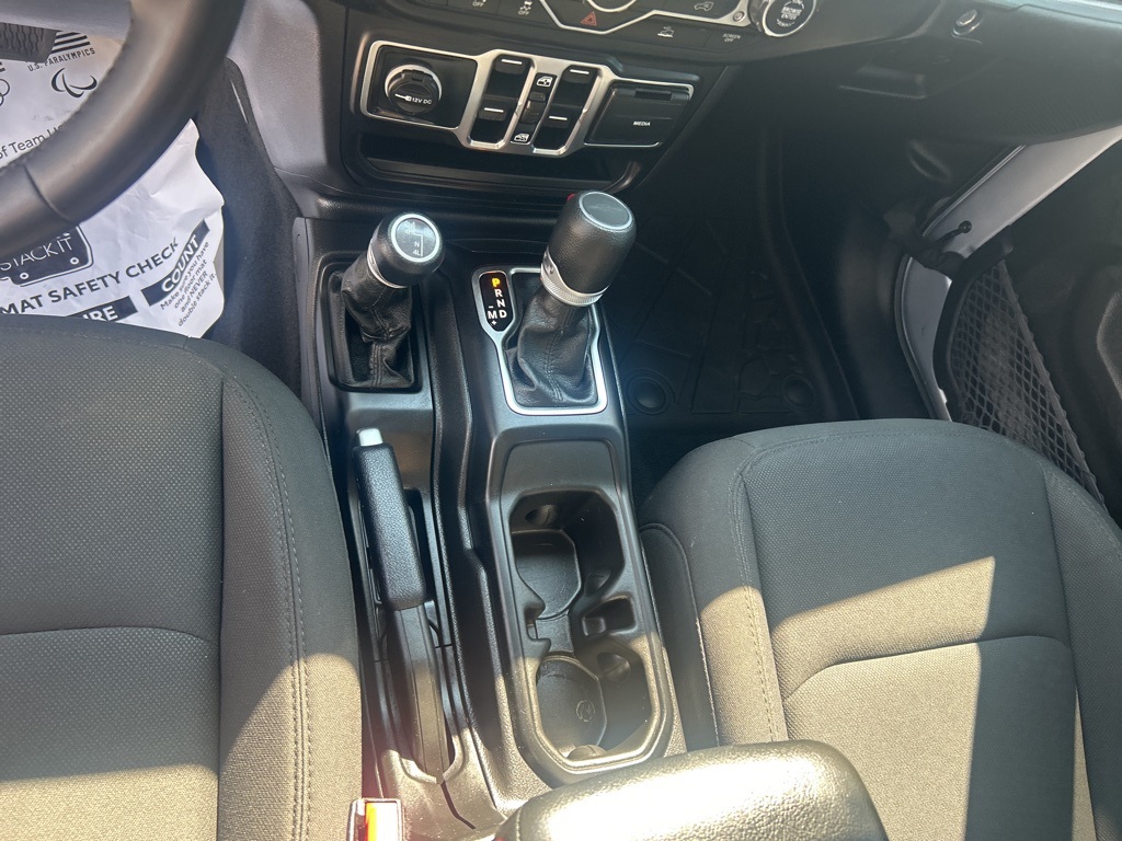 2023 Jeep Gladiator Sport photo 16