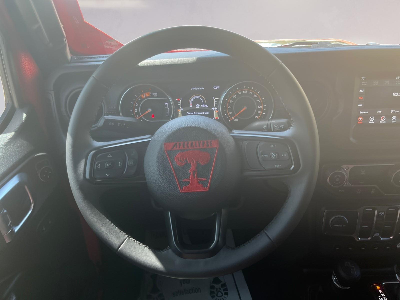 2023 Jeep Gladiator Sport S photo 11