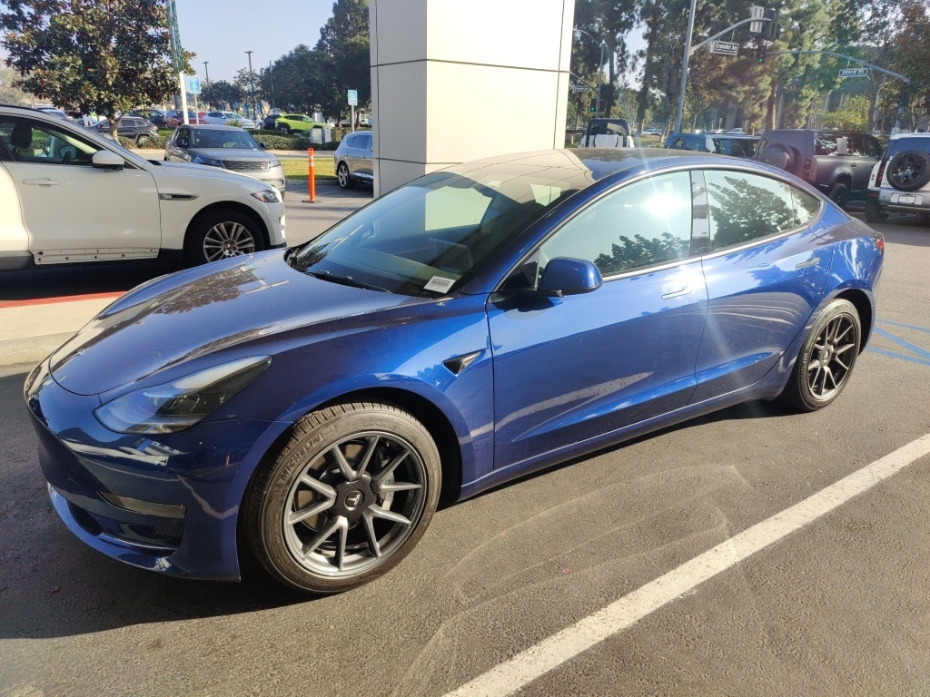 2023 Tesla Model 3 Base