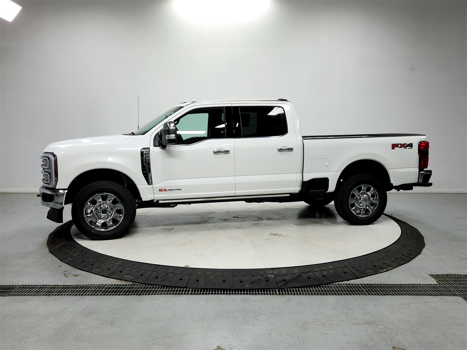 2026 Ford F-250 photo 3