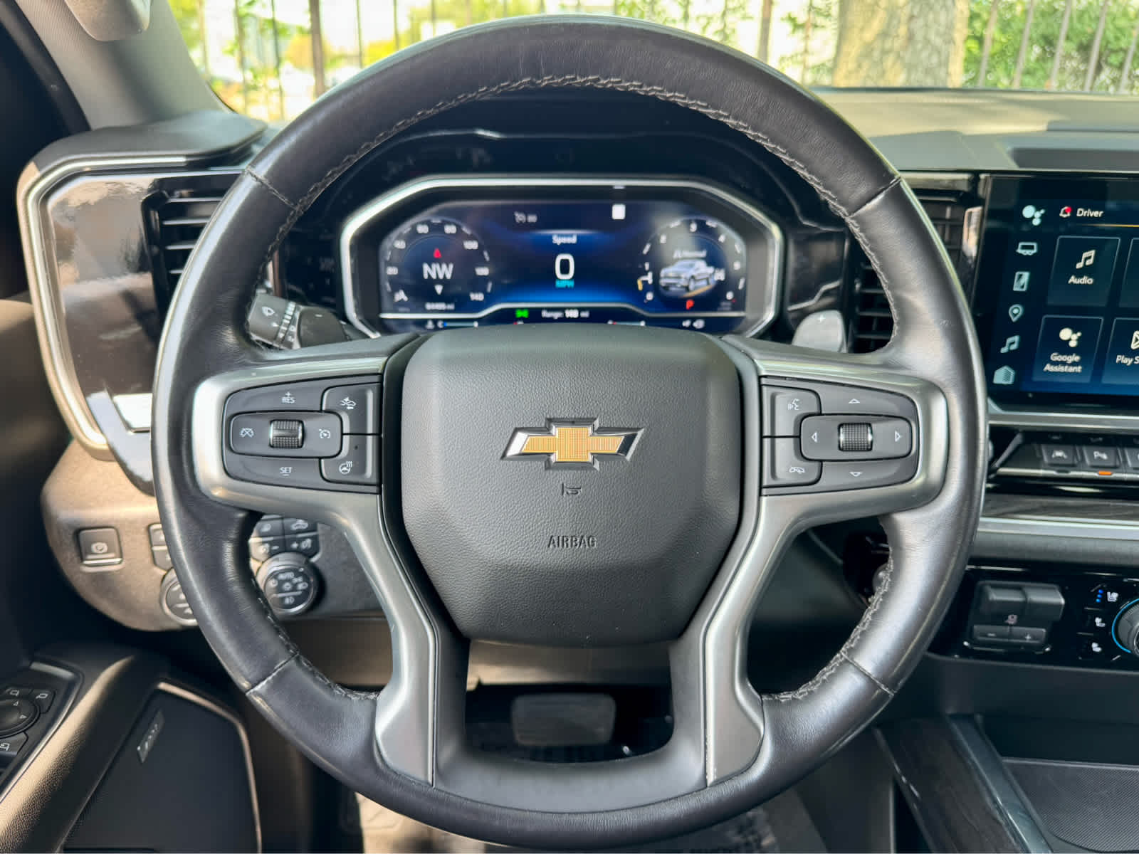 2022 Chevrolet Silverado 1500 LTZ photo 17