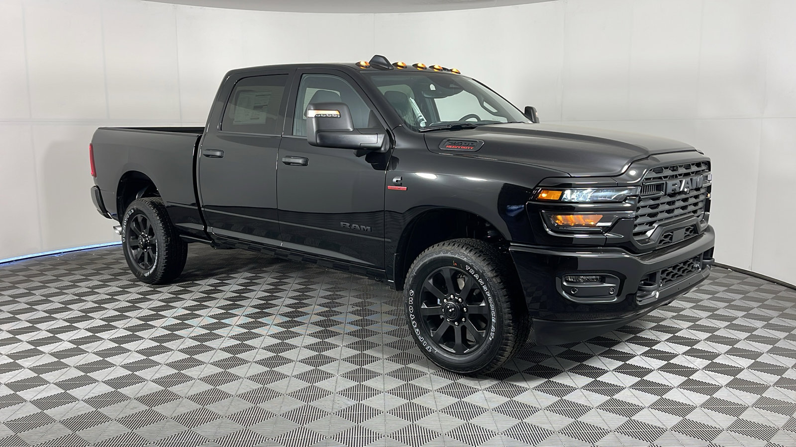 2025 Ram 2500 Big Horn photo 2