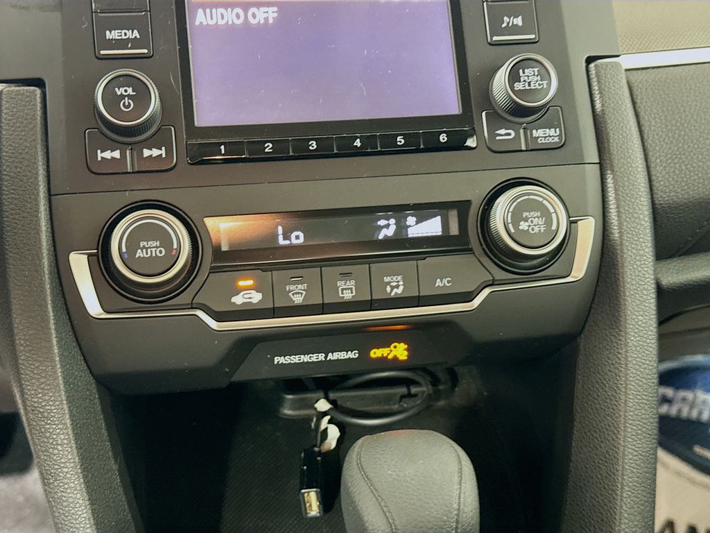 2019 Honda Civic LX photo 14
