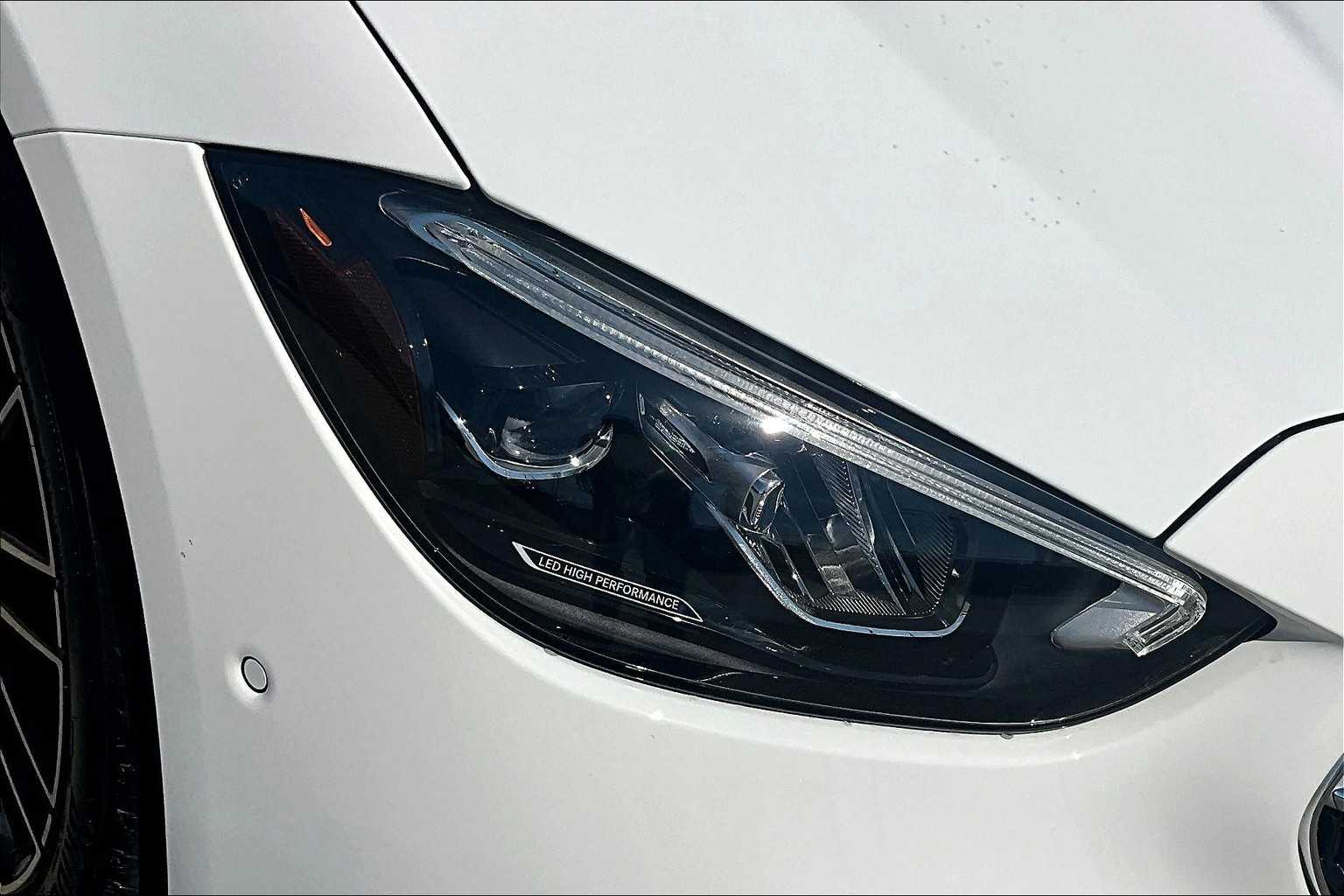 2025 Mercedes Benz C 300 photo 26
