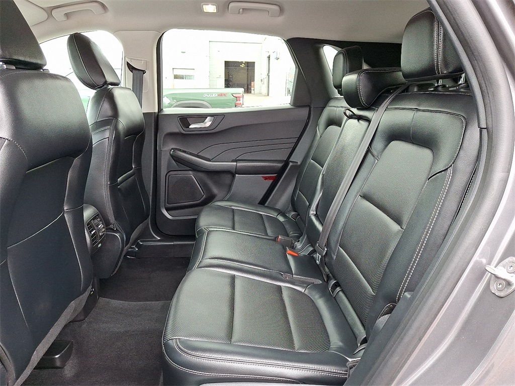 2021 Ford Escape SEL photo 10