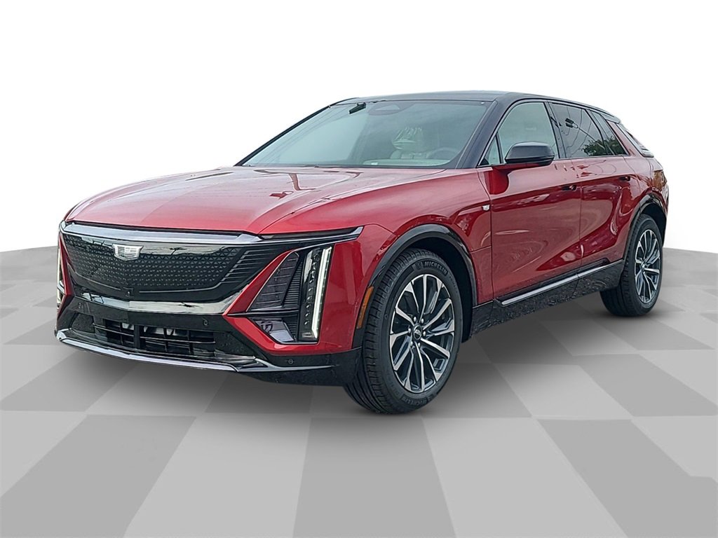 2024 Cadillac Lyriq Sport photo 3