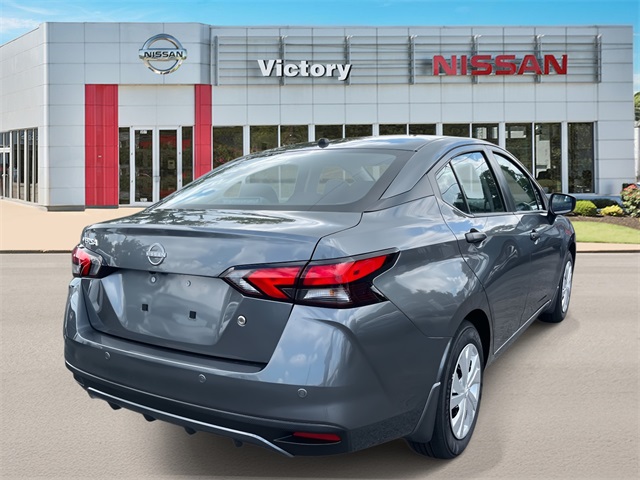 2025 Nissan Versa 1.6 S photo 3