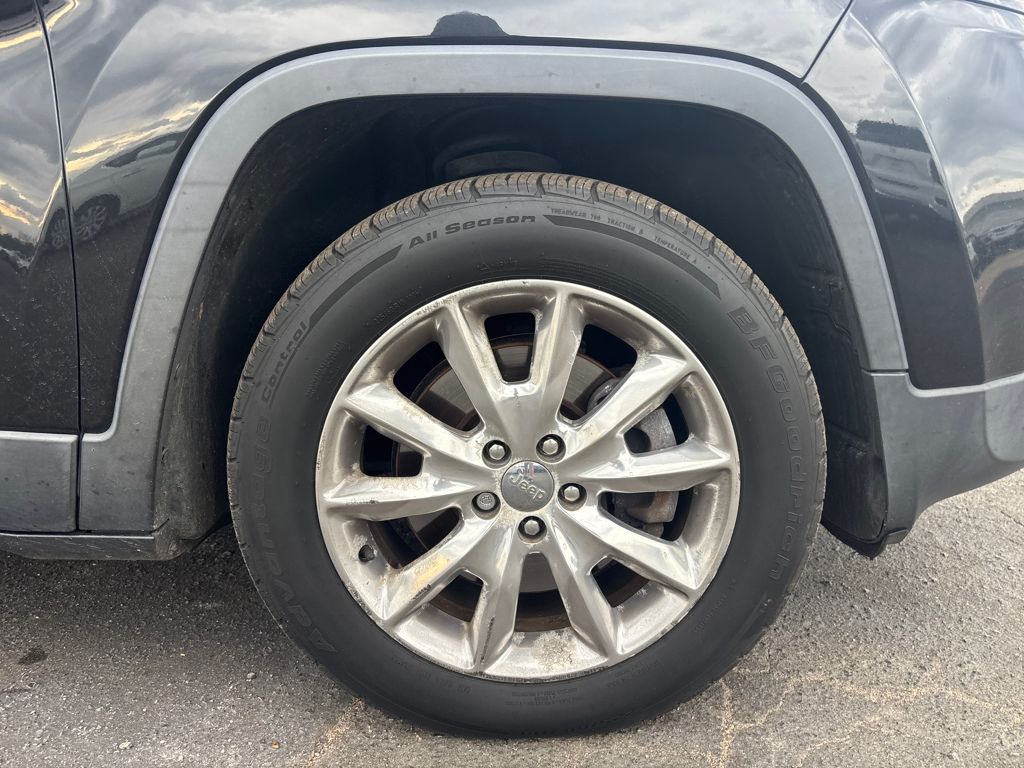 2014 Jeep Cherokee Limited photo 2