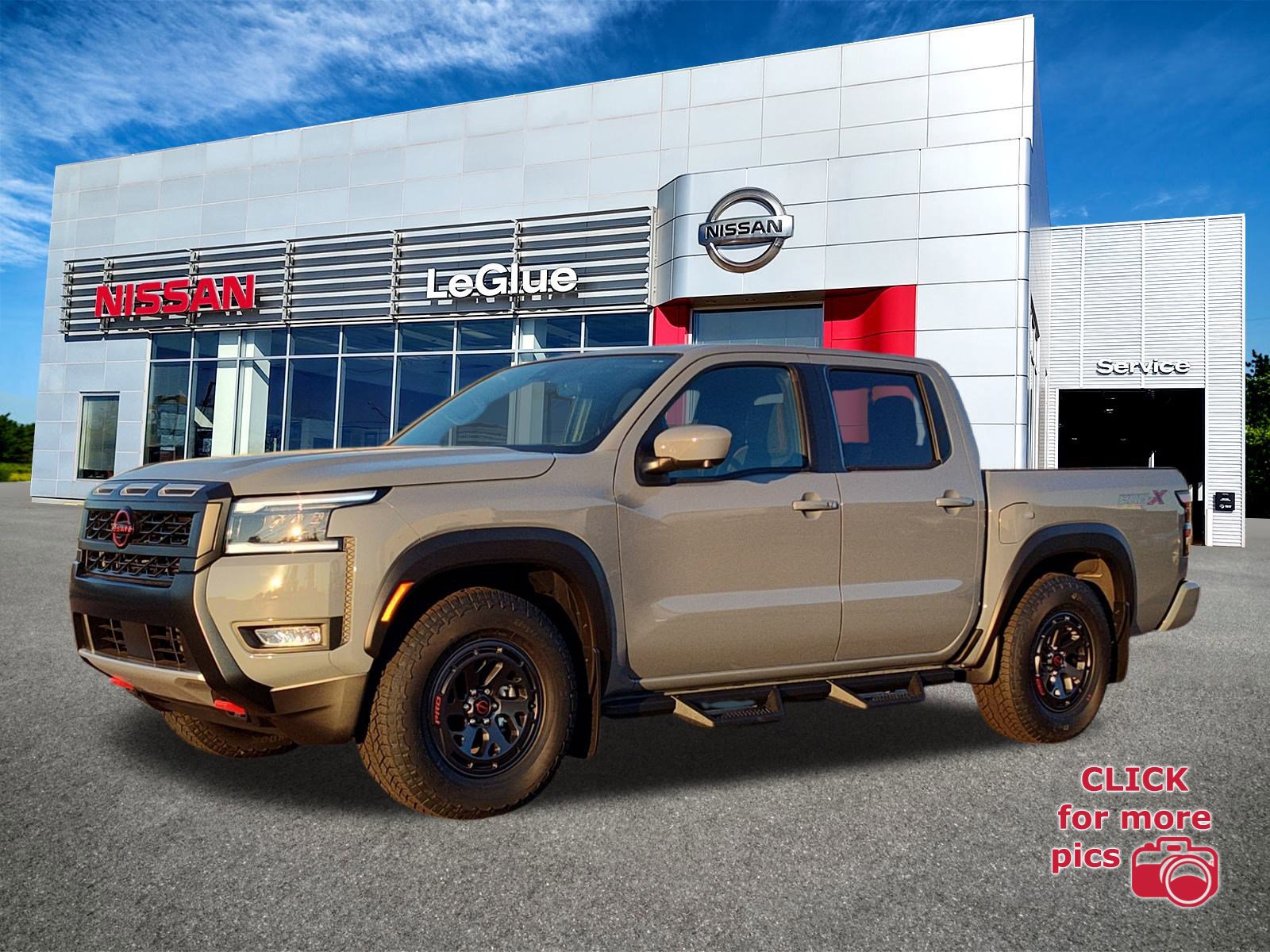 2026 Nissan Frontier PRO-X's photo