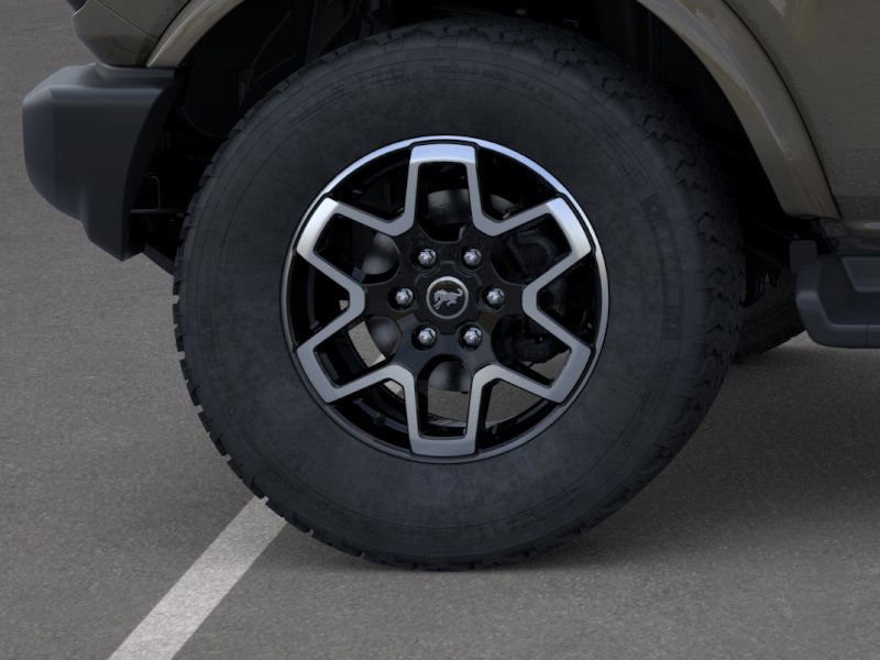 2025 Ford Bronco Outer Banks photo 12