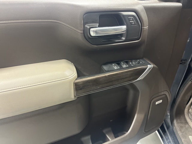 2021 Chevrolet Silverado 1500 RST photo 6