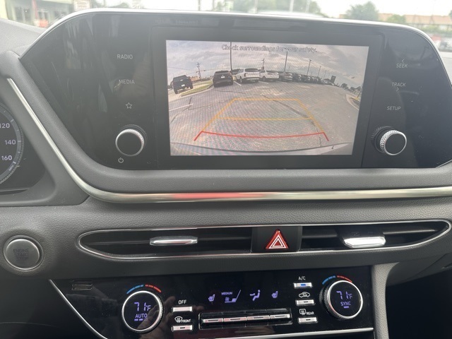 2021 Hyundai Sonata SEL photo 17