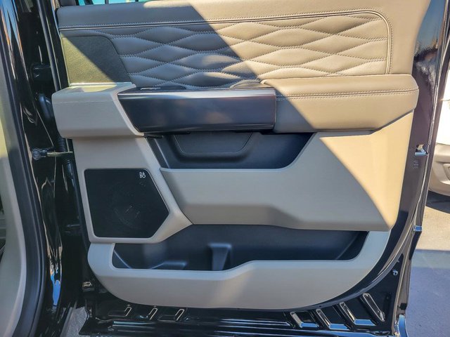 2025 FORD F-450 - Image 61